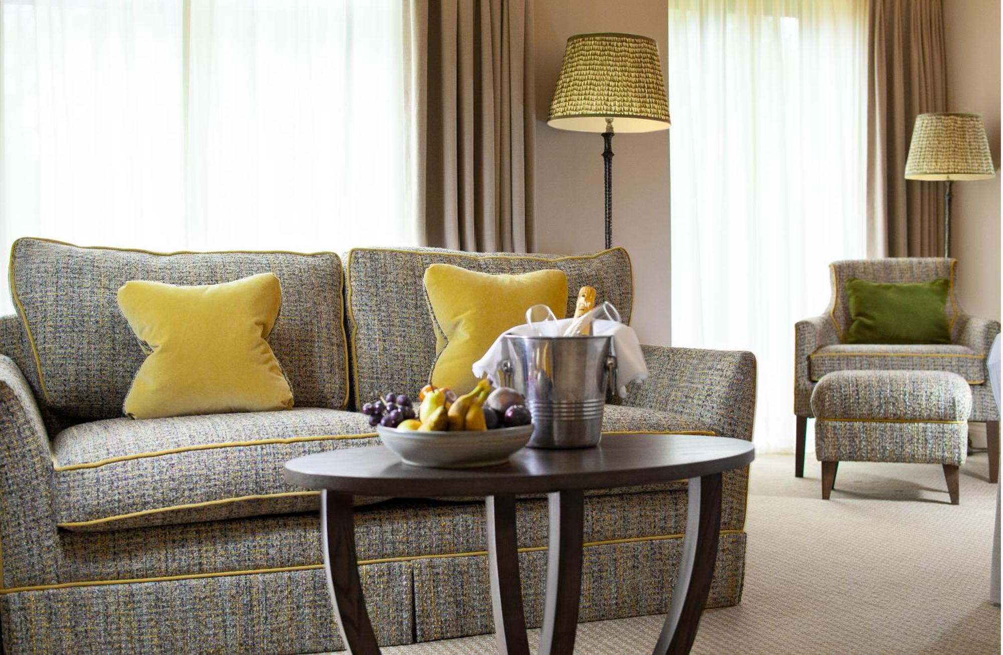 Ottershaw Foxhills Club & Resort מראה חיצוני תמונה